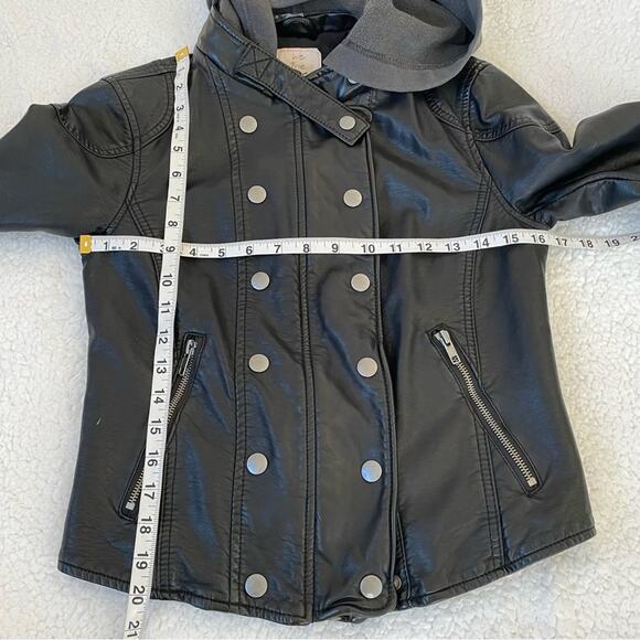 We The Free Dawn Black Vegan Leather Moto Jacket Double Breasted with Hood XS - Picture 9 of 16